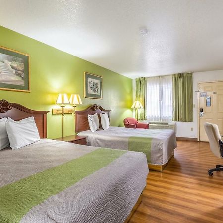 Rodeway Inn Santa Rosa Dış mekan fotoğraf