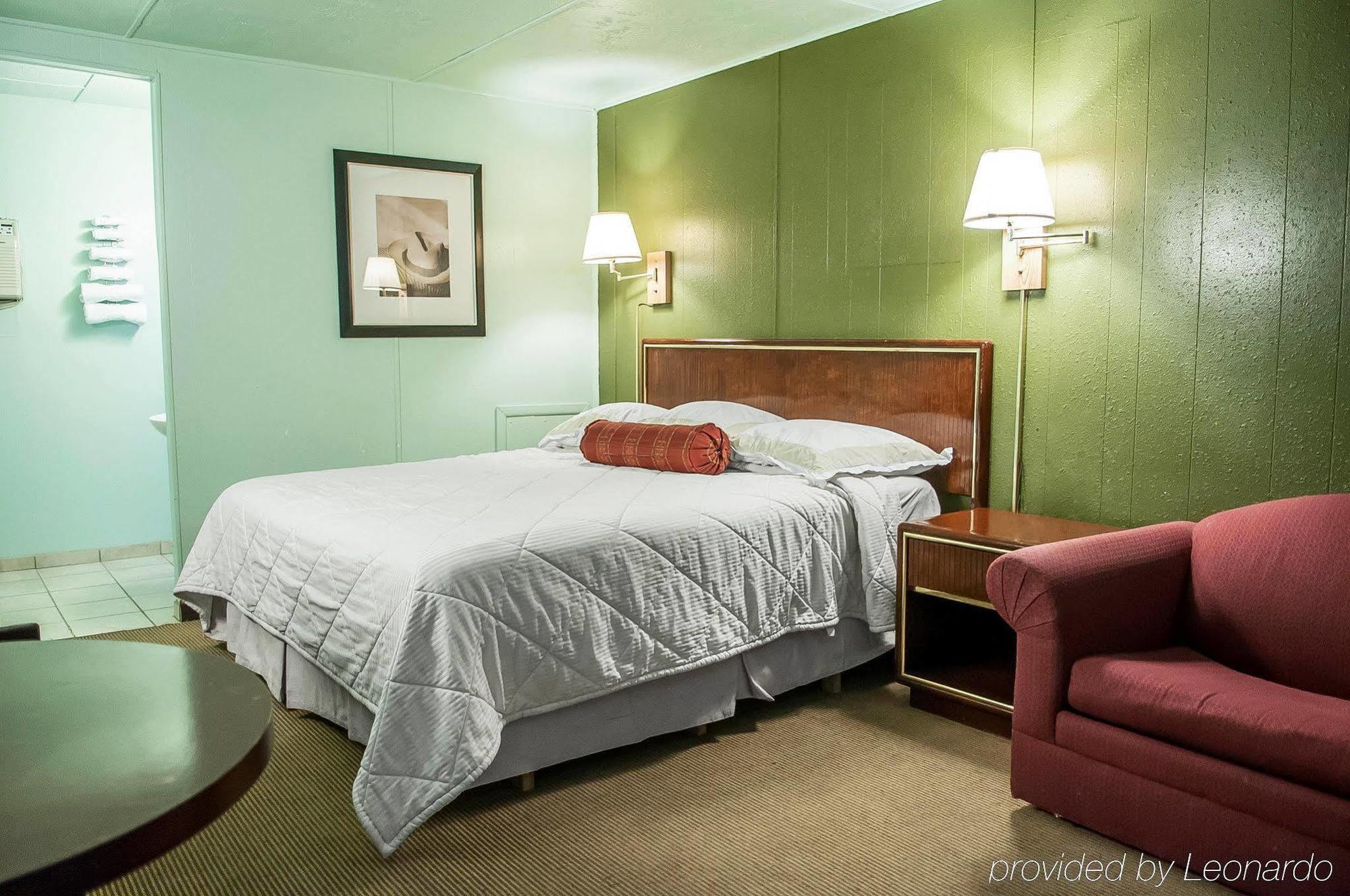 Rodeway Inn Santa Rosa Dış mekan fotoğraf
