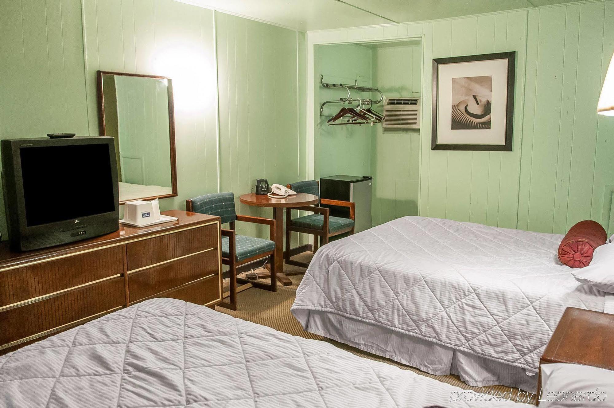Rodeway Inn Santa Rosa Dış mekan fotoğraf